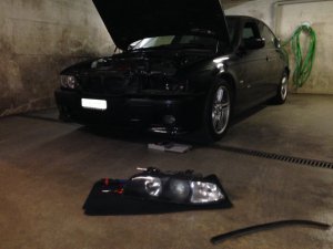 BMW 528i *CARBONSCHWARZ* - 5er BMW - E39