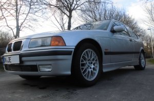 BMW E36 Compact Arctic-Silver - 3er BMW - E36