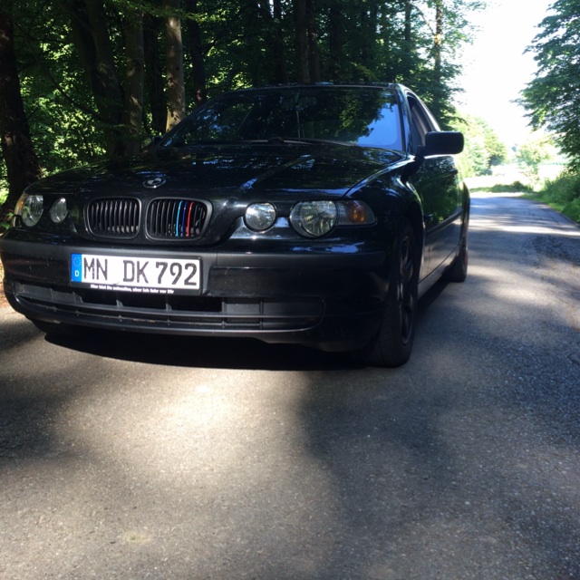 BMW E46 Compact - Dezent-schwarz :) - 3er BMW - E46