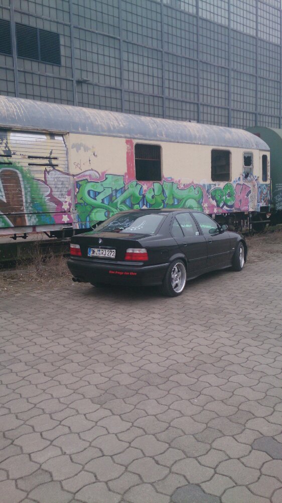 E36,  323 - 3er BMW - E36