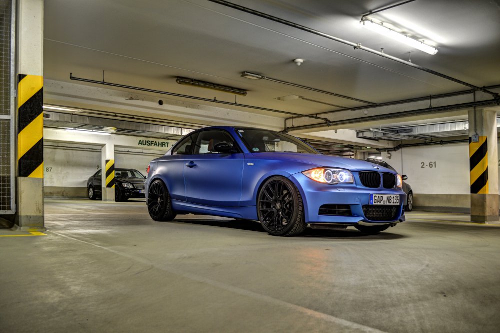 Blackn Blue - einer der schnelleren - 1er BMW - E81 / E82 / E87 / E88