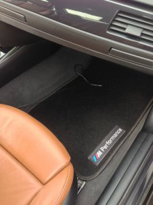 The Dark Knight 335 /// CSL - 3er BMW - E90 / E91 / E92 / E93