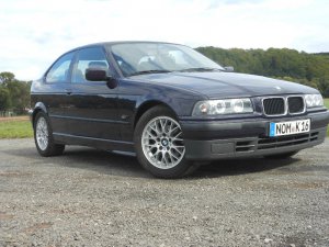 E36 Compact Schwarzviolett - 3er BMW - E36