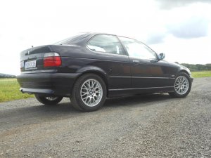 E36 Compact Schwarzviolett - 3er BMW - E36