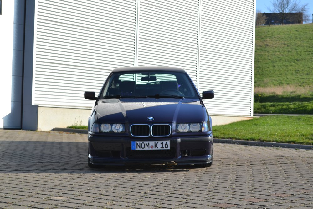 E36 Compact Schwarzviolett - 3er BMW - E36