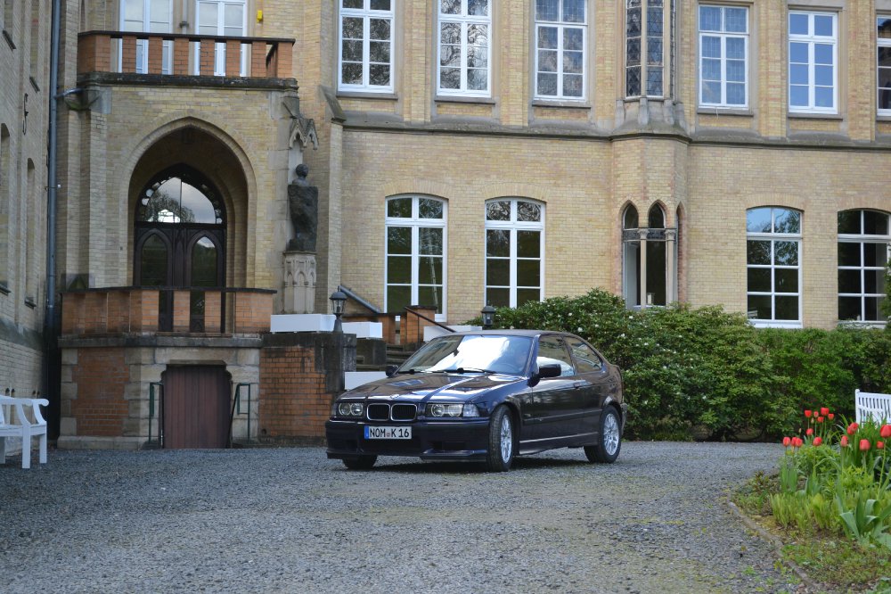 E36 Compact Schwarzviolett - 3er BMW - E36