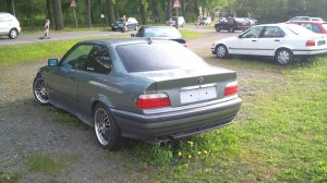BMW 320i Coupe - 3er BMW - E36 BMW 320i Coupe - 3er BMW - E36