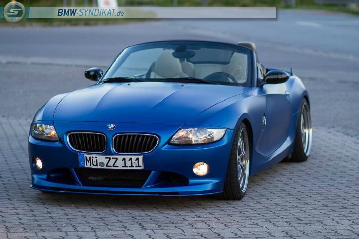 Z4 3.0i in Nachtblau Matt Metallic - BMW Z1, Z3, Z4, Z8 Z4 3.0i in Nachtblau Matt Metallic - BMW Z1, Z3, Z4, Z8