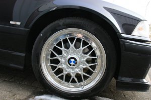 BBS RC 041 / Styling 29 Felge in 7.5x17 ET 41 mit Continental SportContact 5 Reifen in 225/45/17 montiert vorn Hier auf einem 3er BMW E36 320i (Coupe) Details zum Fahrzeug / Besitzer