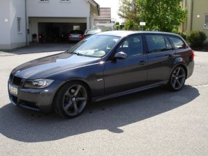 330i Touring - 3er BMW - E90 / E91 / E92 / E93