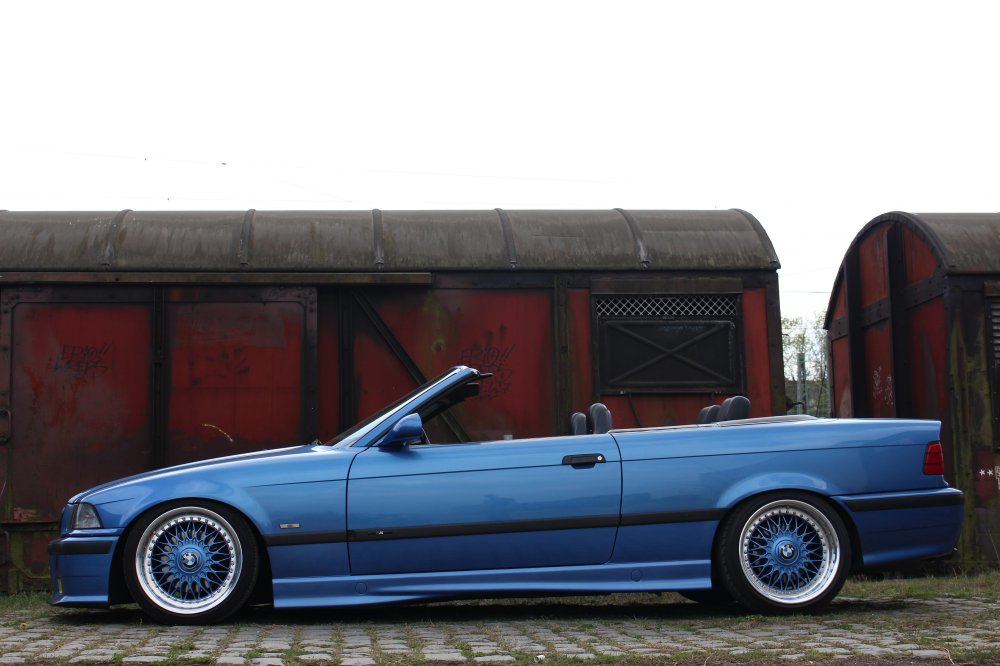 Mein Estorilblaues 328i Cabrio - 3er BMW - E36