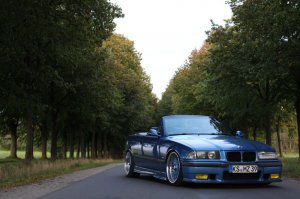 Mein Estorilblaues 328i Cabrio - 3er BMW - E36