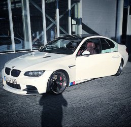 BMW E92 M3 - 3er BMW - E90 / E91 / E92 / E93