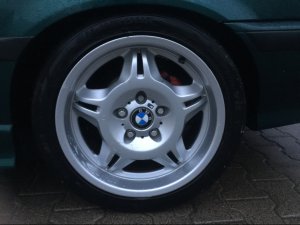 BMW Styling 24 Felge in 8.5x17 ET 41 mit Hankook Ventus V12 Evo Reifen in 245/40/17 montiert hinten Hier auf einem 3er BMW E36 328i (Cabrio) Details zum Fahrzeug / Besitzer