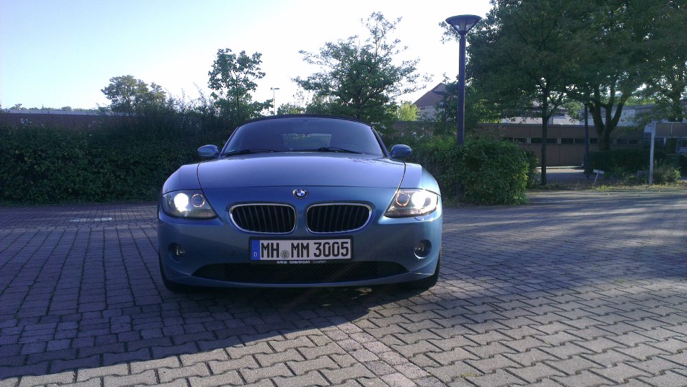 Z 4 2.5i ; maledivenblau - BMW Z1, Z3, Z4, Z8