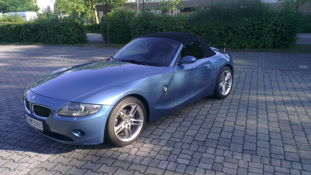 Z 4 2.5i ; maledivenblau - BMW Z1, Z3, Z4, Z8