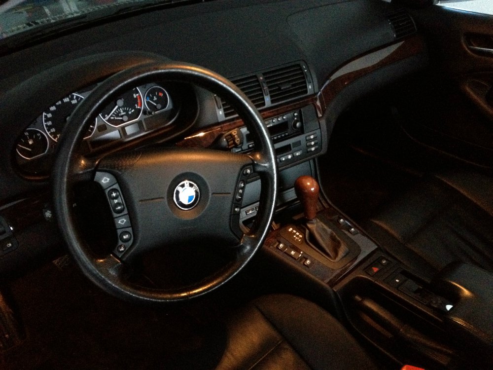 BMW e46 330i - 3er BMW - E46