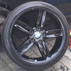 BMW Styling 208 Felge in 8.5x18 ET 52 mit Bridgestone  Reifen in 245/35/18 montiert hinten Hier auf einem 1er BMW E87 118i (5-Trer) Details zum Fahrzeug / Besitzer