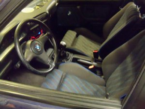 Restaurierter BMW 325i Touring (e30) - 3er BMW - E30 Restaurierter BMW 325i Touring (e30) - 3er BMW - E30