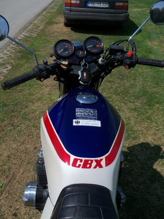 Honda CBX 550 FII auf FI - Fremdfabrikate