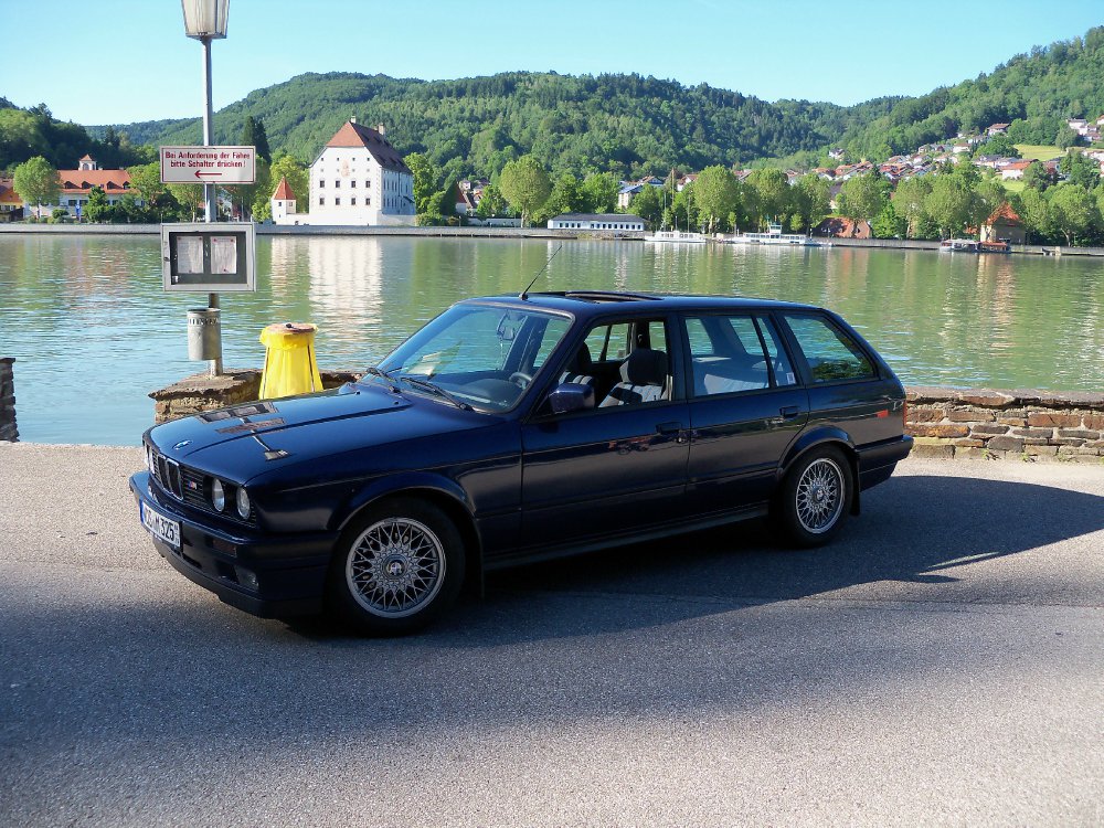 Restaurierter BMW 325i Touring  (e30) - 3er BMW - E30