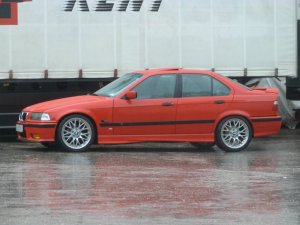 E36 318TDS Hellrot - 3er BMW - E36