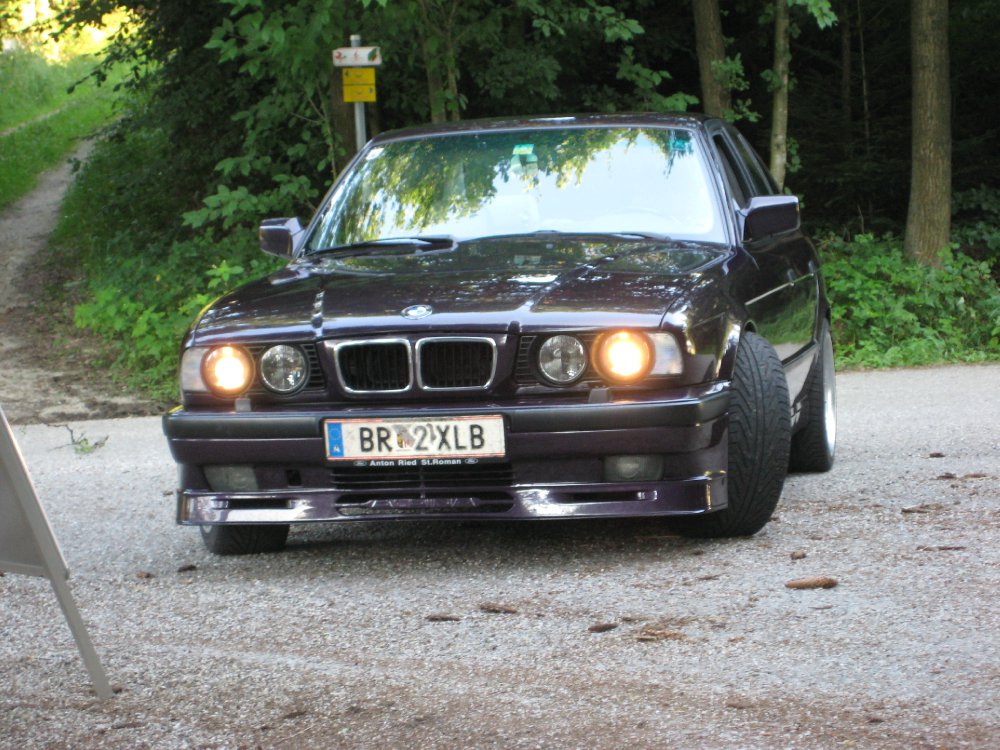 530i V8 - 5er BMW - E34