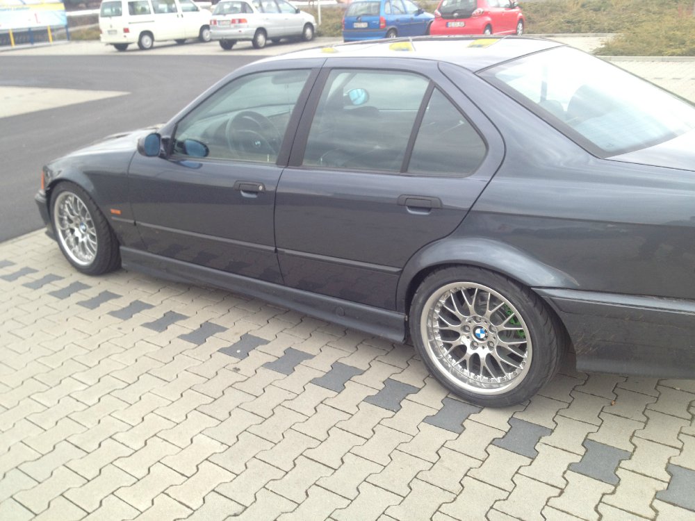 OldskoolLimo323i - 3er BMW - E36