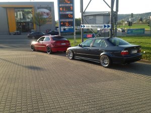 OldskoolLimo323i - 3er BMW - E36 OldskoolLimo323i - 3er BMW - E36