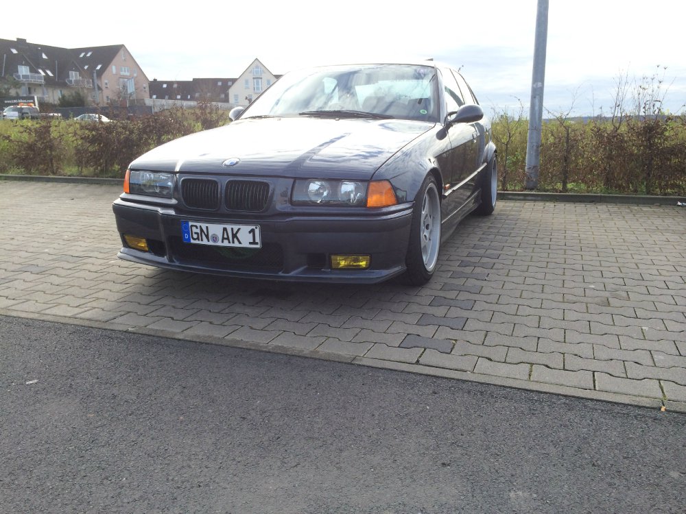 OldskoolLimo323i - 3er BMW - E36