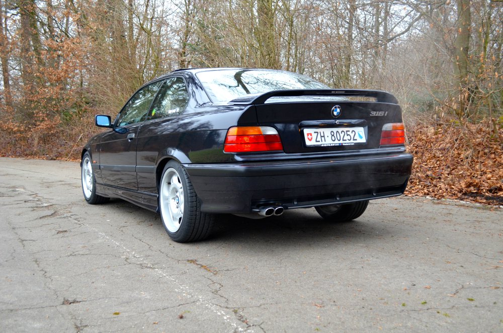 325i Nachtblau - 3er BMW - E36