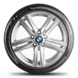 BMW Styling 386 M Sternspeiche Felge in 7.5x18 ET 45 mit Pirelli Sottozero 3 Reifen in 225/40/18 montiert vorn Hier auf einem 1er BMW F20 116d (5-trer) Details zum Fahrzeug / Besitzer