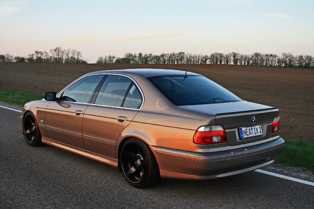 BMW 525iA - 5er BMW - E39