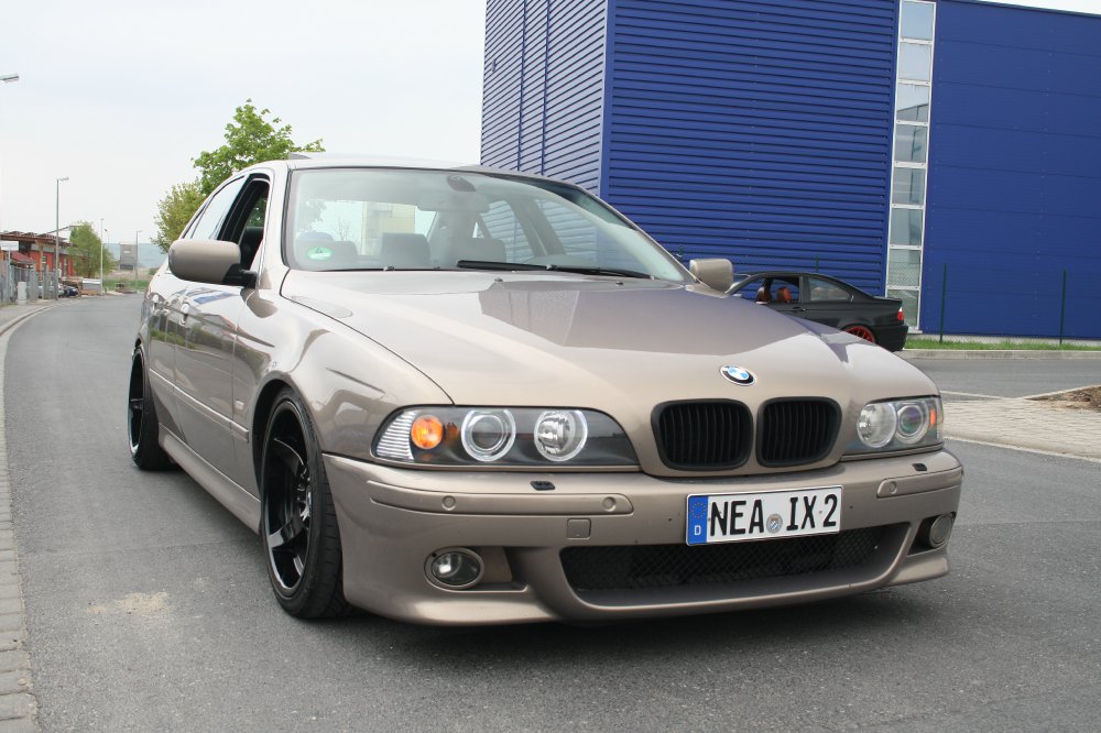 BMW 525iA - 5er BMW - E39