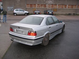 E36 320i Limousine - 3er BMW - E36 E36 320i Limousine - 3er BMW - E36