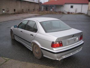 E36 320i Limousine - 3er BMW - E36 E36 320i Limousine - 3er BMW - E36