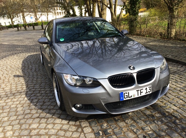 BMW 330d Coup - 3er BMW - E90 / E91 / E92 / E93