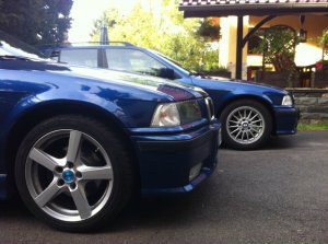 318 iS Touring, Avusblau - 3er BMW - E36