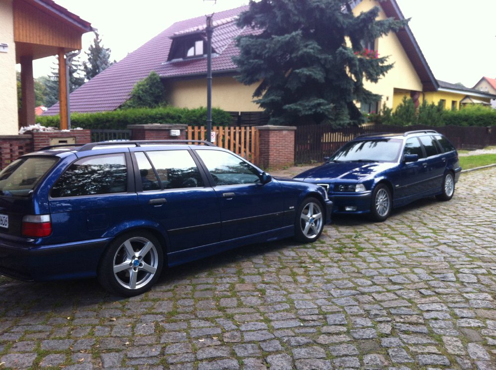 318 iS Touring, Avusblau - 3er BMW - E36