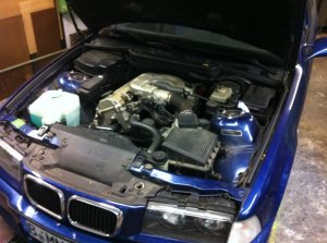 318 iS Touring, Avusblau - 3er BMW - E36