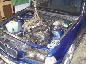 318 iS Touring, Avusblau - 3er BMW - E36 318 iS Touring, Avusblau - 3er BMW - E36