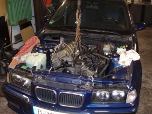 318 iS Touring, Avusblau - 3er BMW - E36 318 iS Touring, Avusblau - 3er BMW - E36