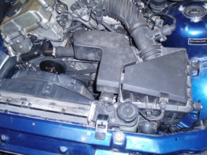 318 iS Touring, Avusblau - 3er BMW - E36 318 iS Touring, Avusblau - 3er BMW - E36