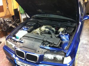 318 iS Touring, Avusblau - 3er BMW - E36 318 iS Touring, Avusblau - 3er BMW - E36