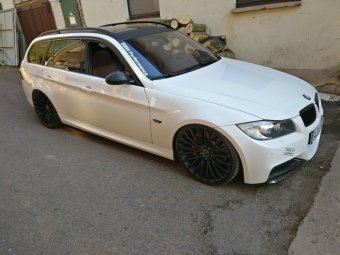 335XI Touring M-Paket Alpinweiss - 3er BMW - E90 / E91 / E92 / E93