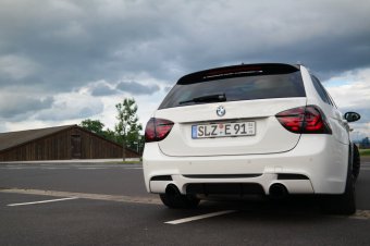 335XI Touring M-Paket Alpinweiss - 3er BMW - E90 / E91 / E92 / E93