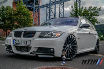 335XI Touring M-Paket Alpinweiss - 3er BMW - E90 / E91 / E92 / E93