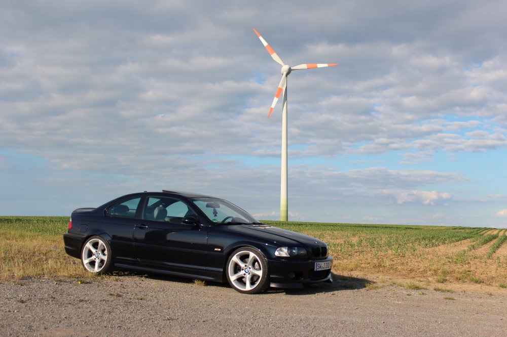 E46 330 Carbonschwarz - 3er BMW - E46