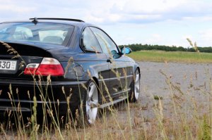 E46 330 Carbonschwarz - 3er BMW - E46