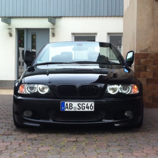 BMW e46 325i Cabrio Black - 3er BMW - E46